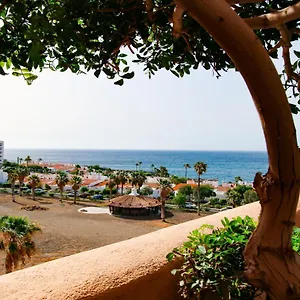 Apartment Casita Maria - Luxurious 1-bedroom With Sea Views And Pool, San Miguel de Abona